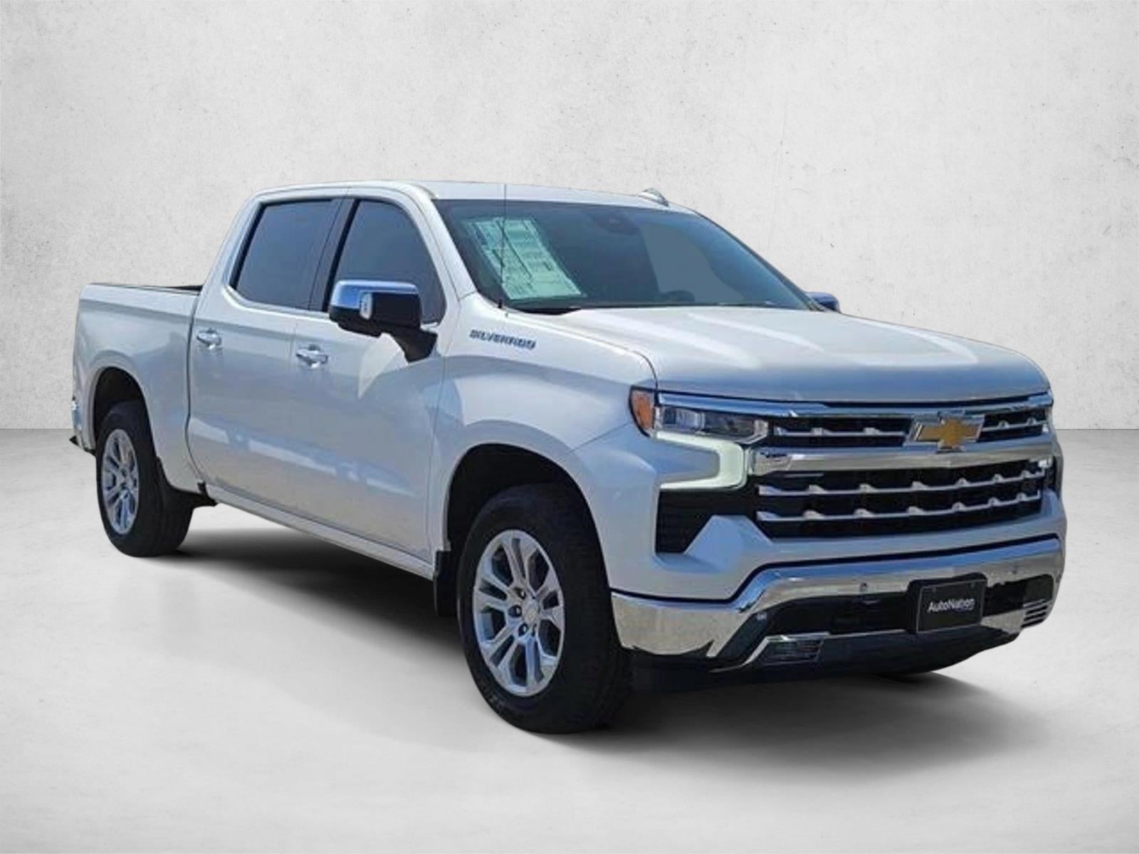 2025 Chevrolet Silverado 1500 Crew Cab Short Box 2-Wheel Drive LTZ