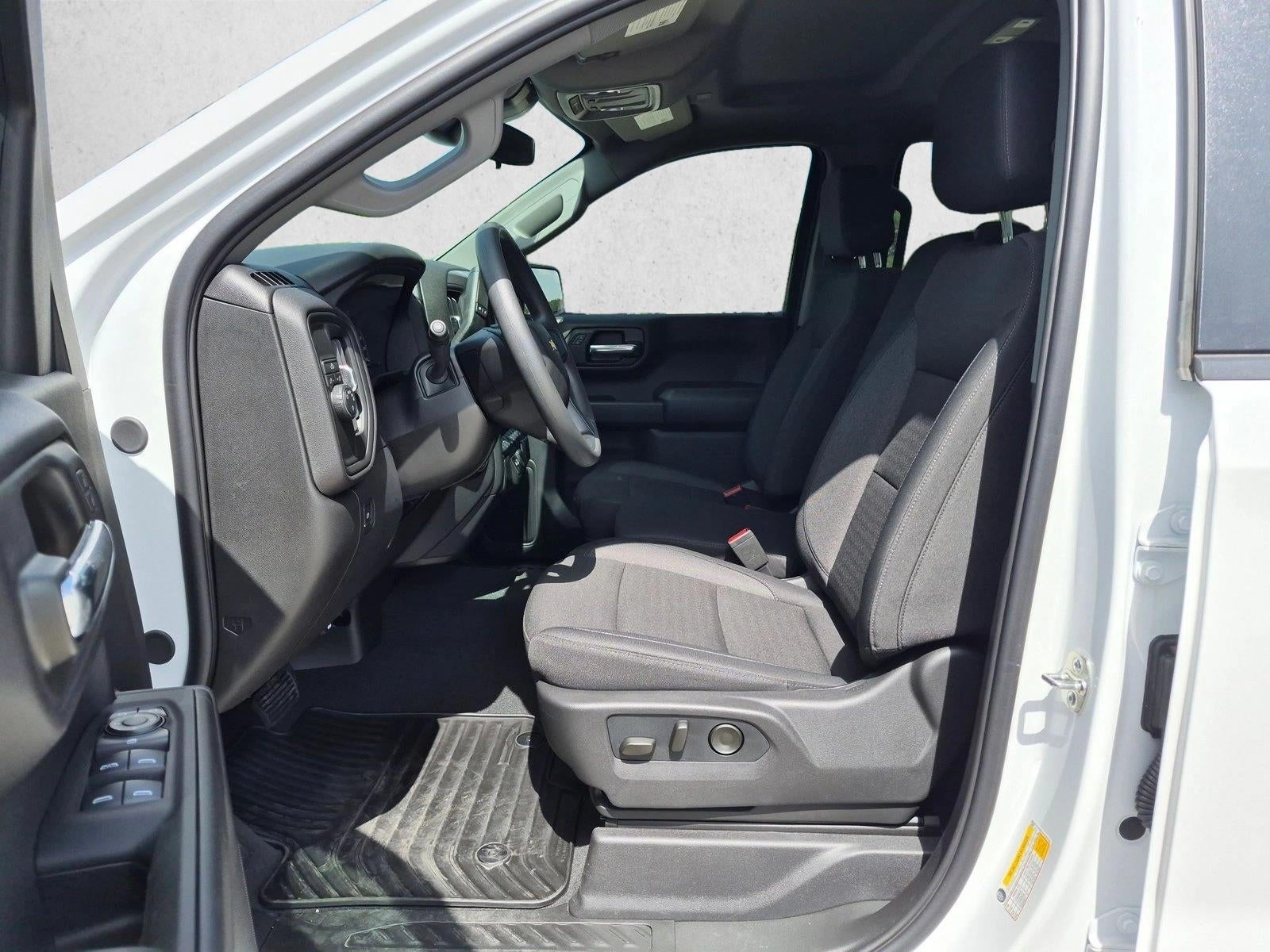 2026 Chevrolet Silverado 1500 Double Cab Standard Box 2-Wheel Drive Custom