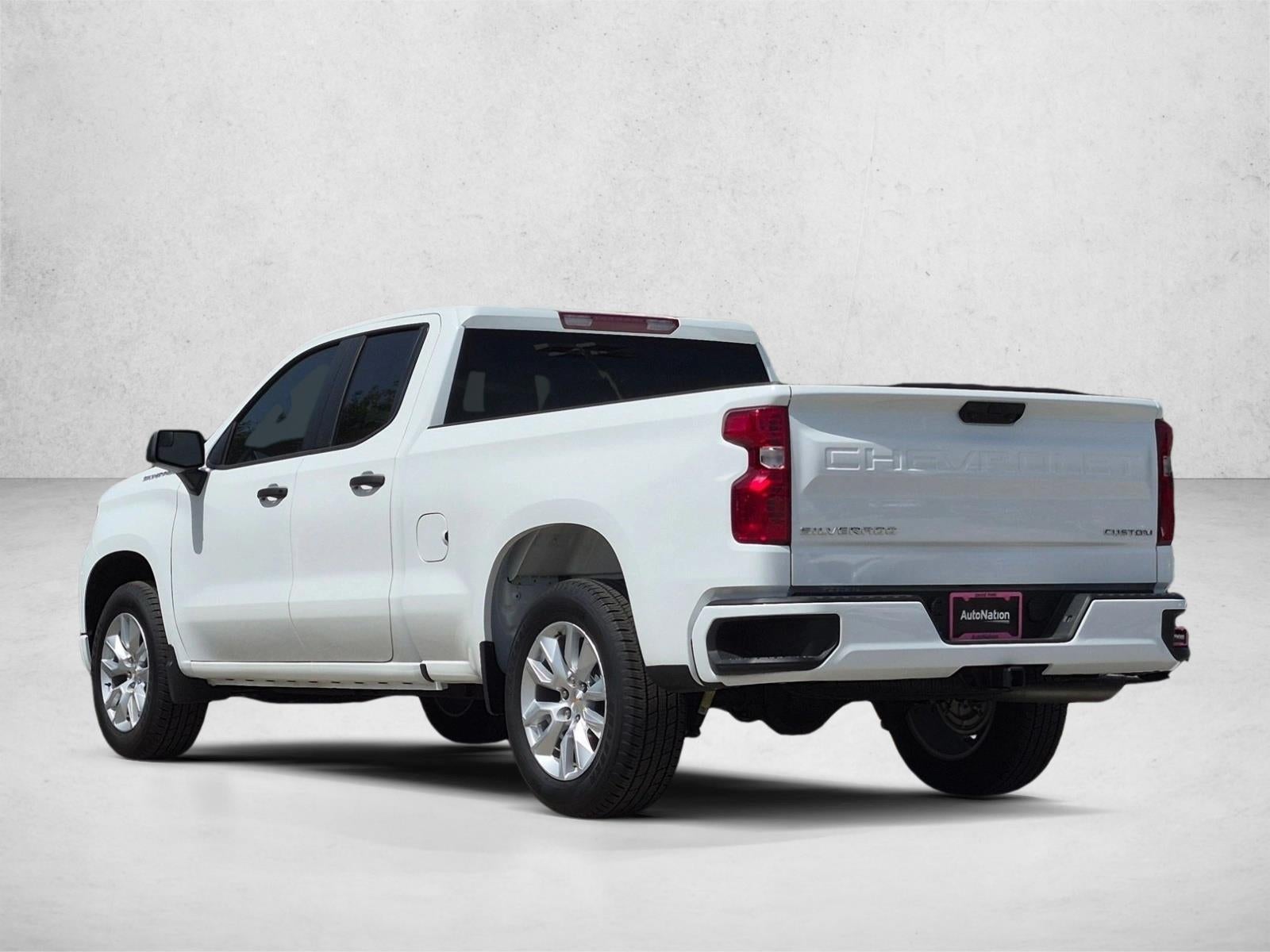 2026 Chevrolet Silverado 1500 Double Cab Standard Box 2-Wheel Drive Custom