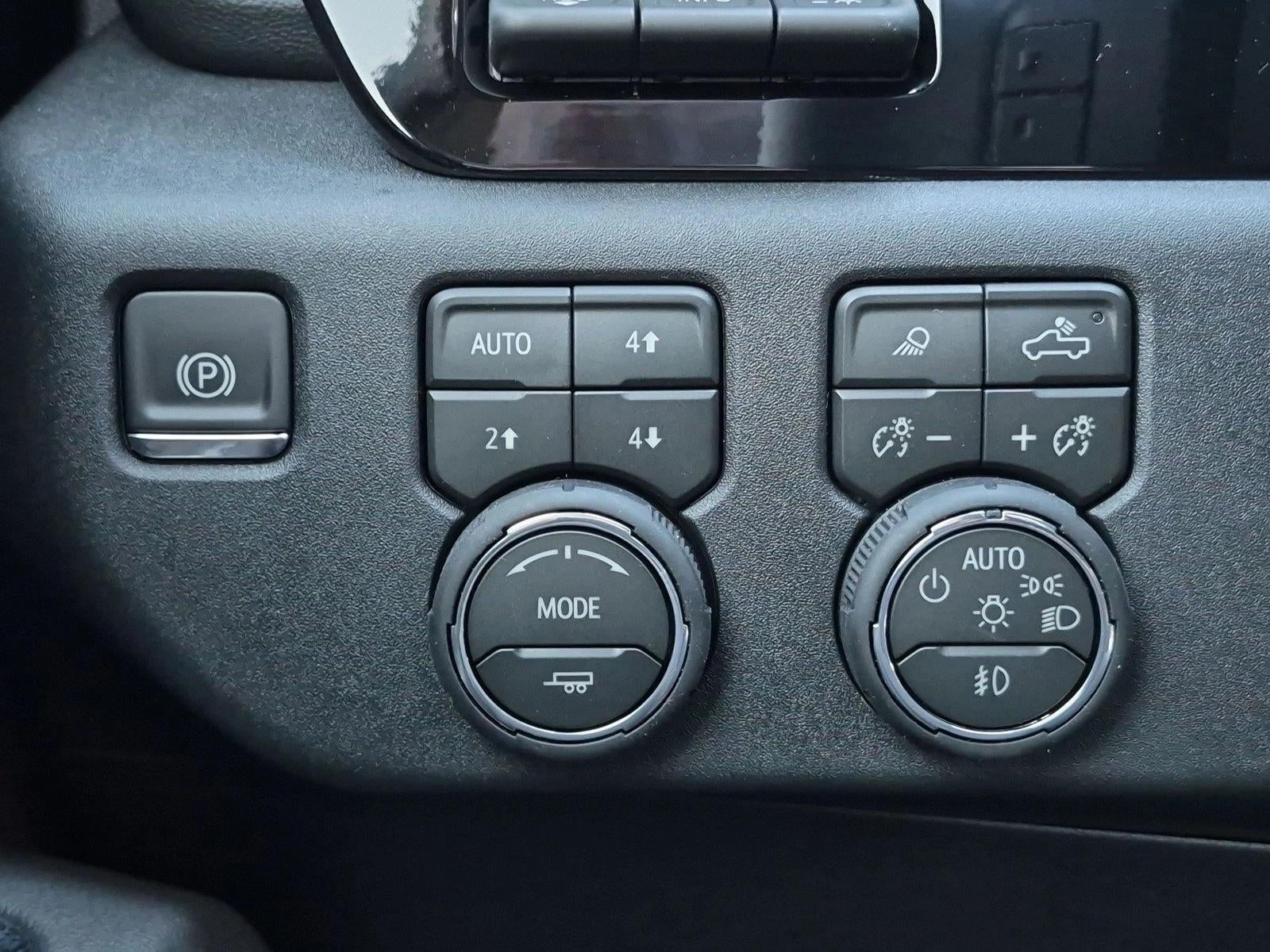 2026 Chevrolet Silverado 1500 Crew Cab Short Box 4-Wheel Drive High Country