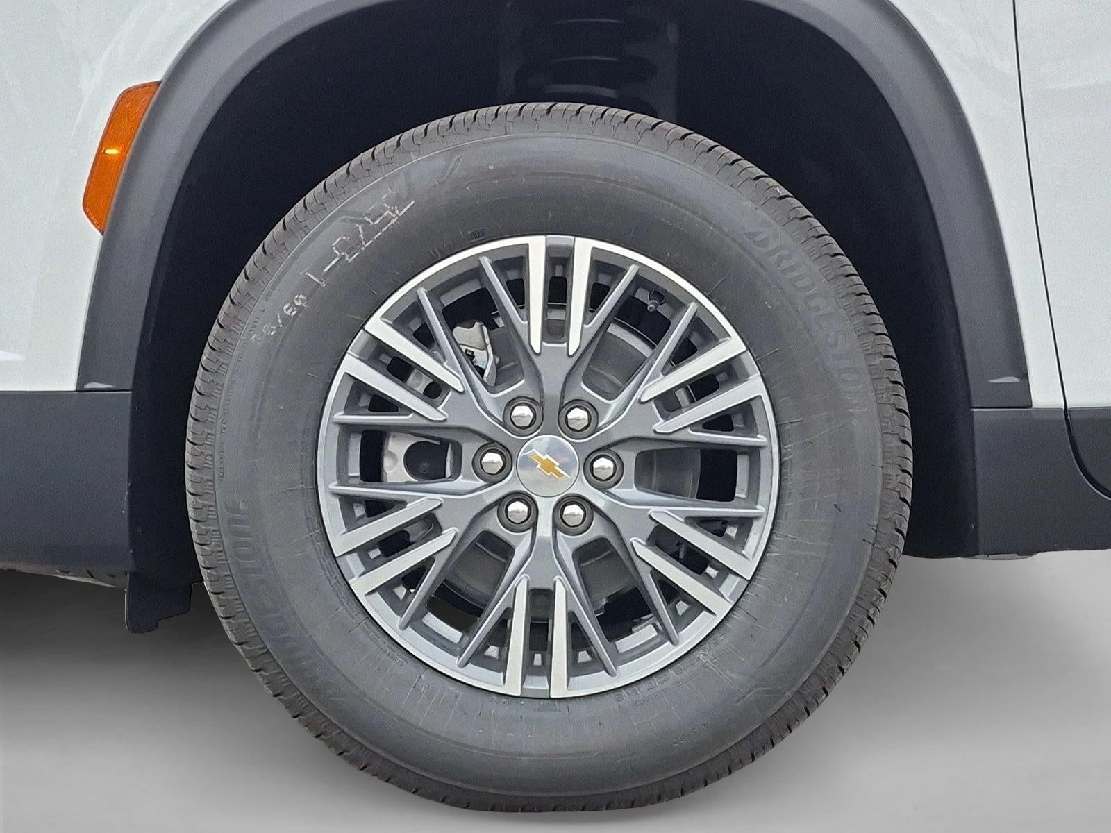 2027 Chevrolet Traverse LT w/1LT
