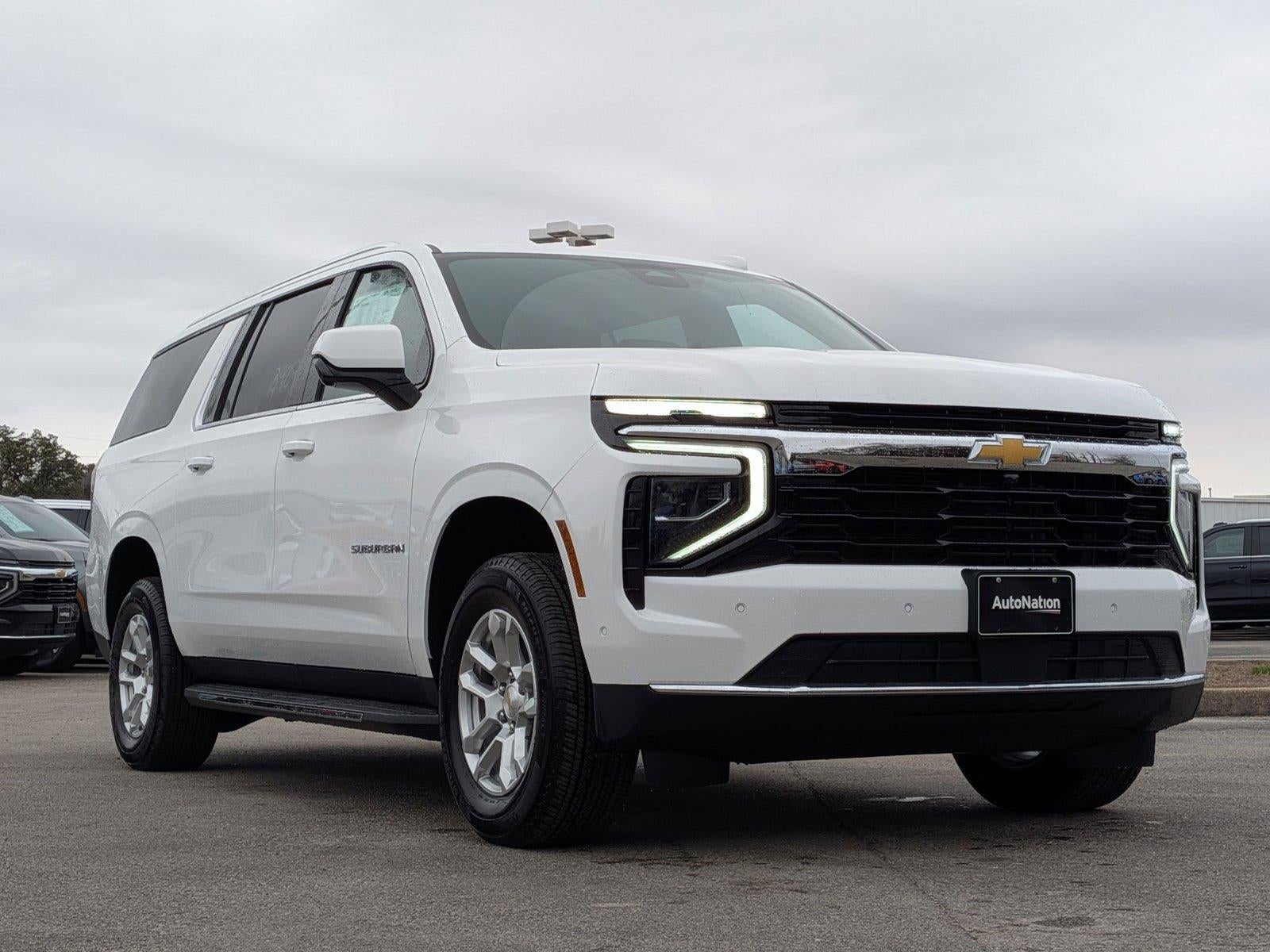 2026 Chevrolet Suburban 2WD LS