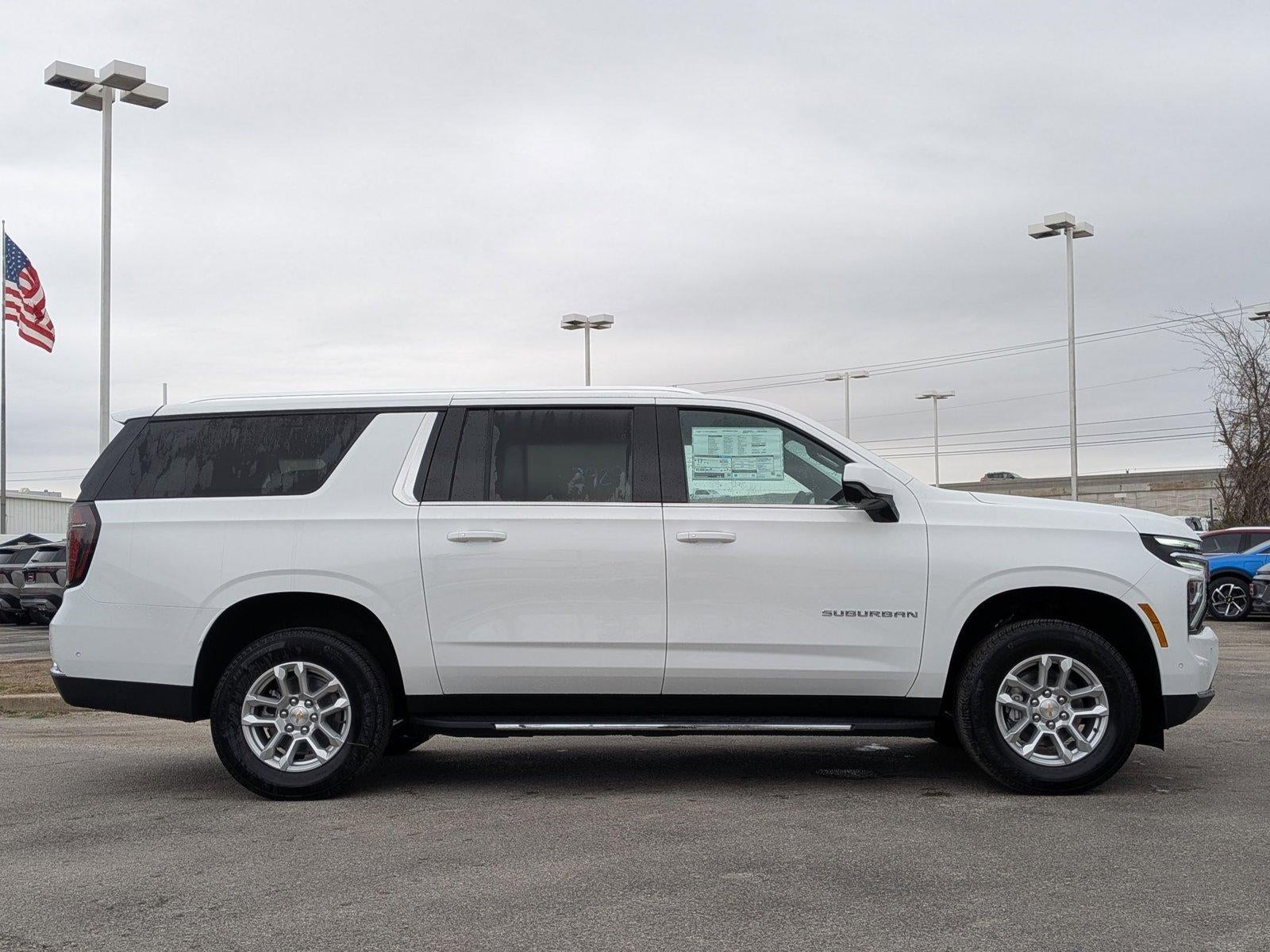2026 Chevrolet Suburban 2WD LS