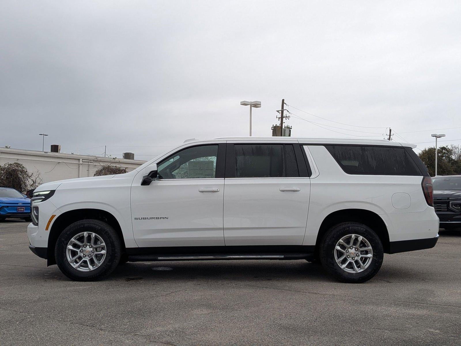 2026 Chevrolet Suburban 2WD LS
