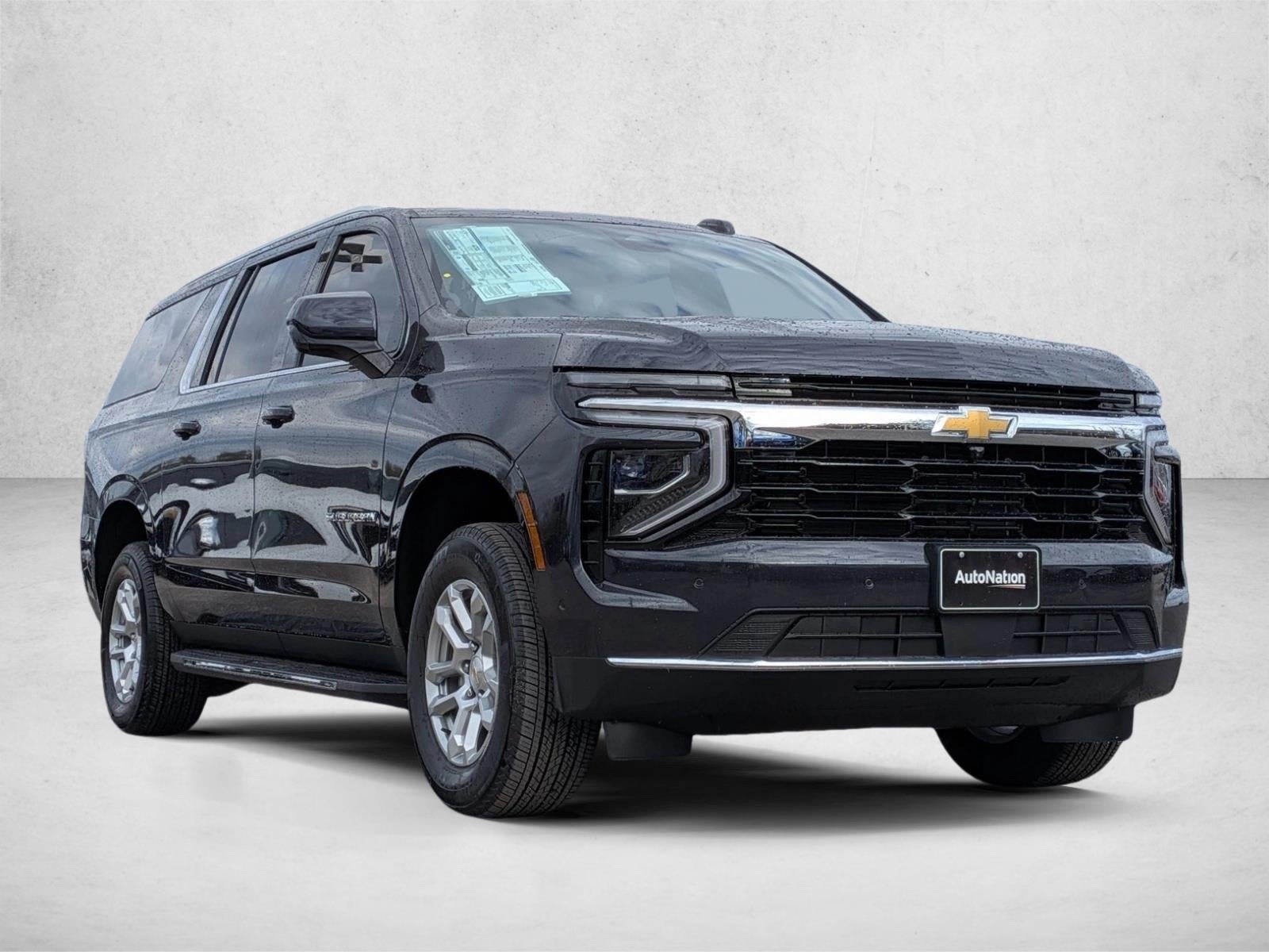 2026 Chevrolet Suburban 2WD LS