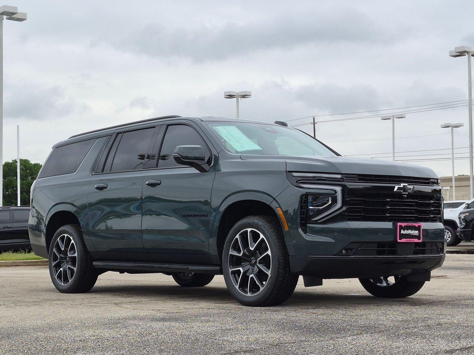 2026 Chevrolet Suburban 4WD RST