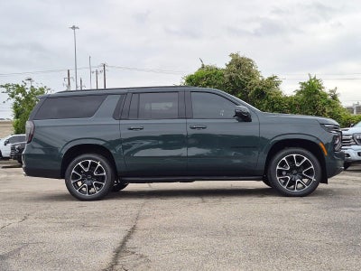 2026 Chevrolet Suburban 4WD RST