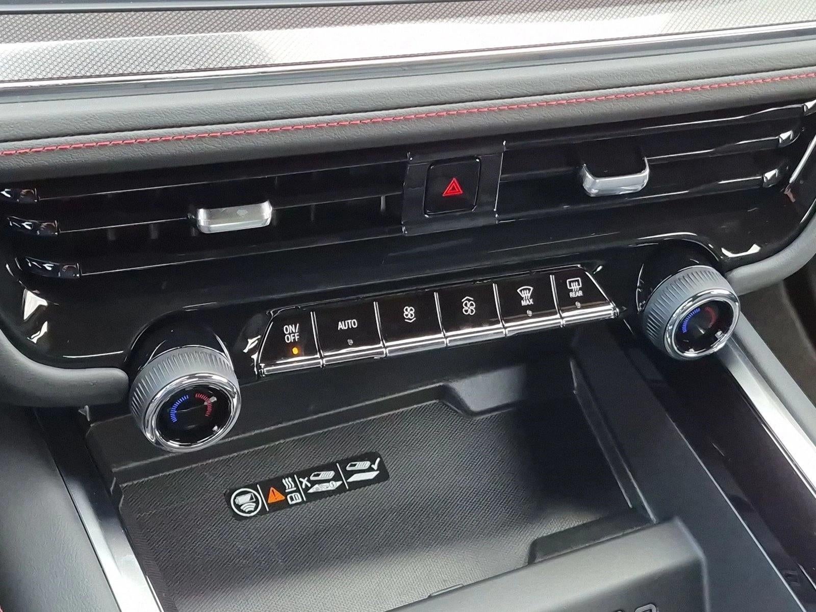 2026 Chevrolet Tahoe 4WD RST