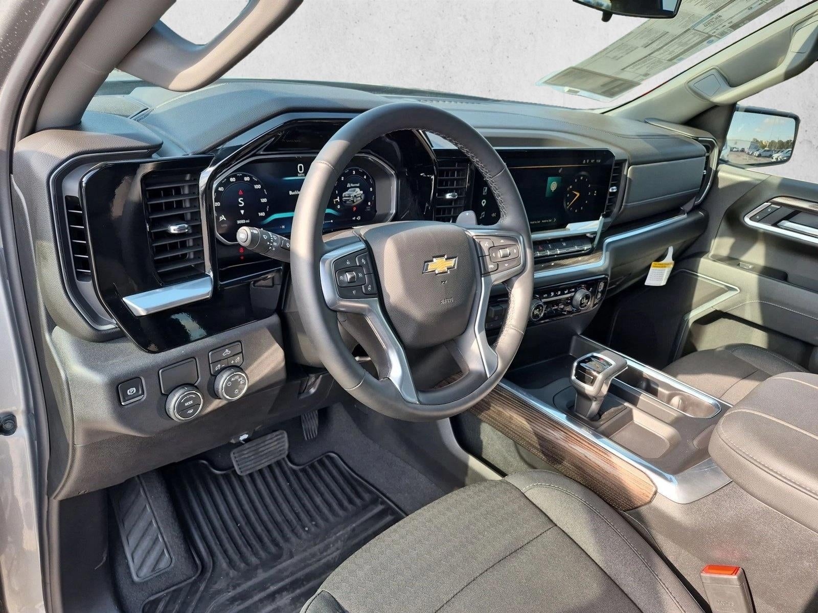 2026 Chevrolet Silverado 1500 Crew Cab Short Box 2-Wheel Drive LT