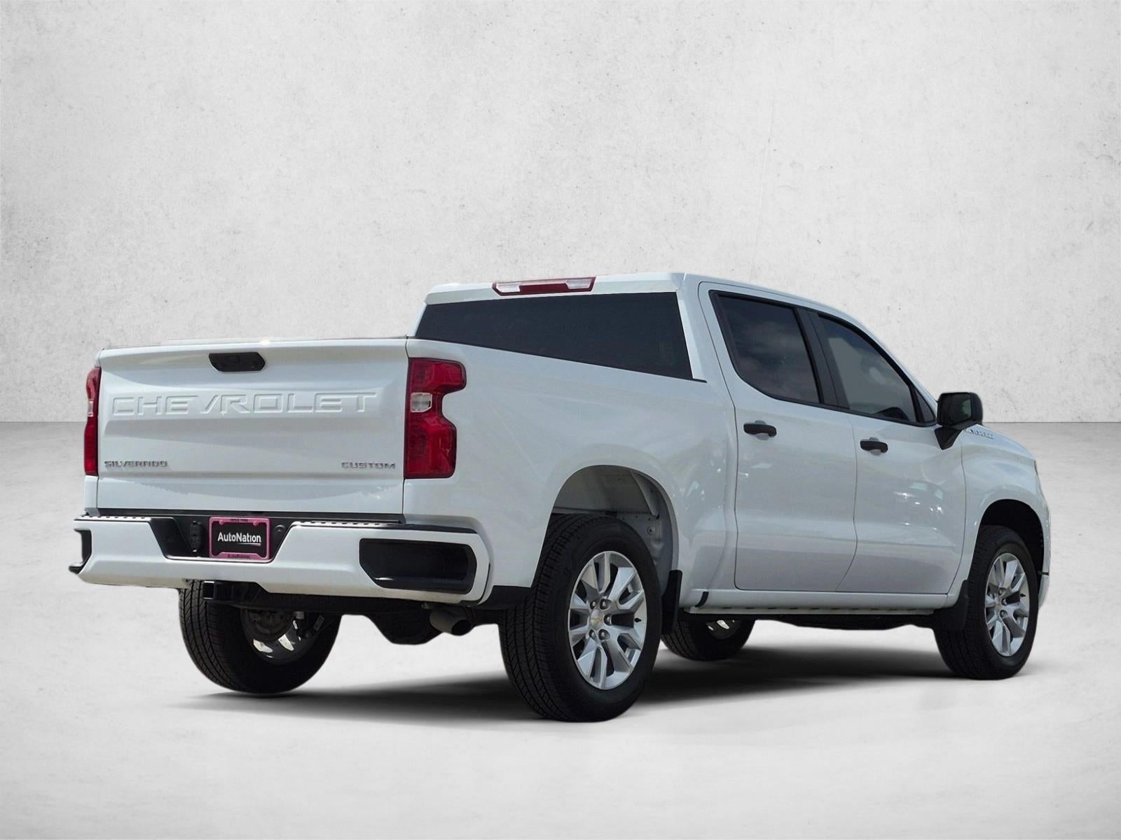2026 Chevrolet Silverado 1500 Crew Cab Short Box 2-Wheel Drive Custom