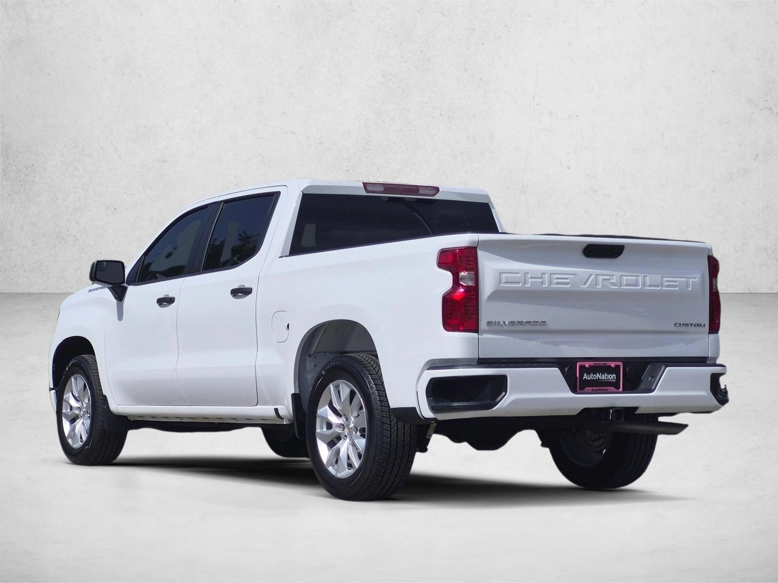 2026 Chevrolet Silverado 1500 Crew Cab Short Box 2-Wheel Drive Custom