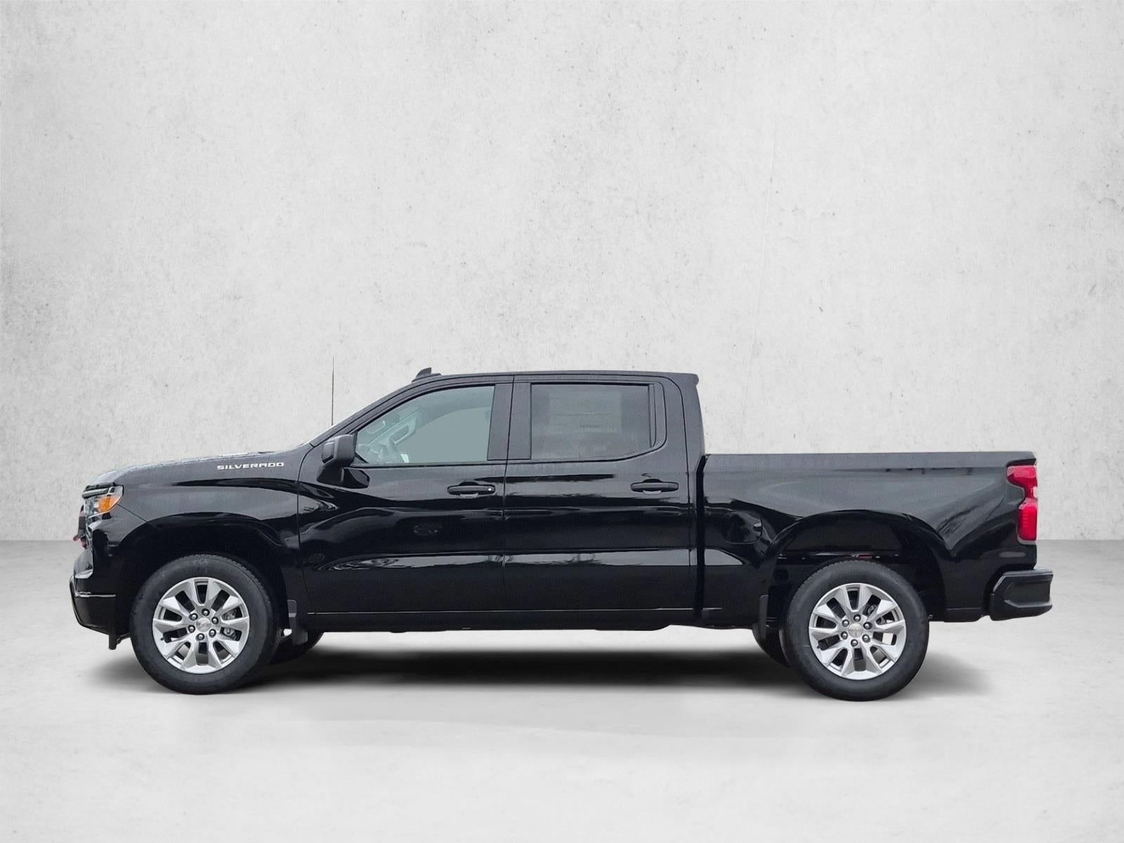 2026 Chevrolet Silverado 1500 Crew Cab Short Box 2-Wheel Drive Custom