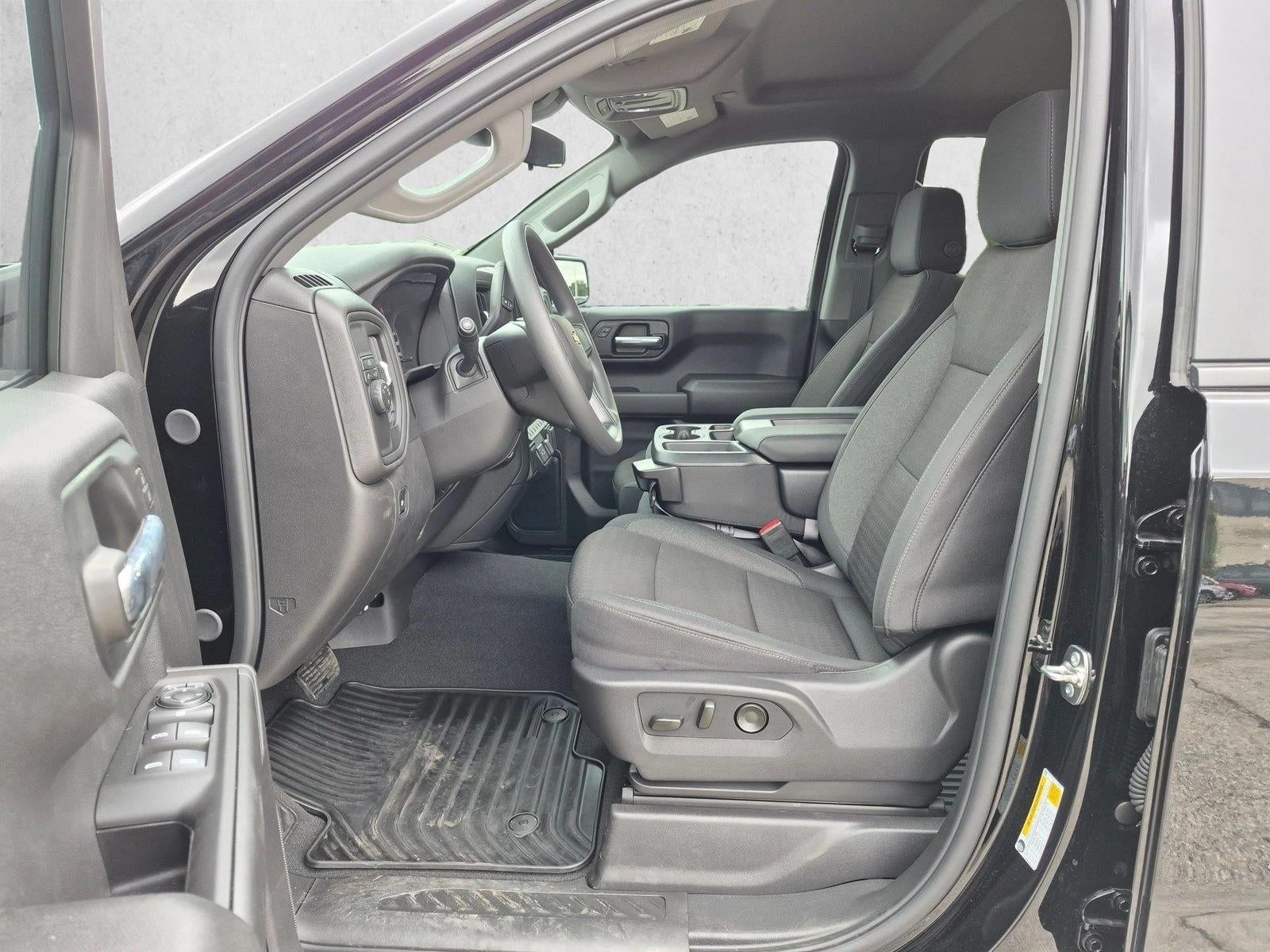 2026 Chevrolet Silverado 1500 Crew Cab Short Box 2-Wheel Drive Custom