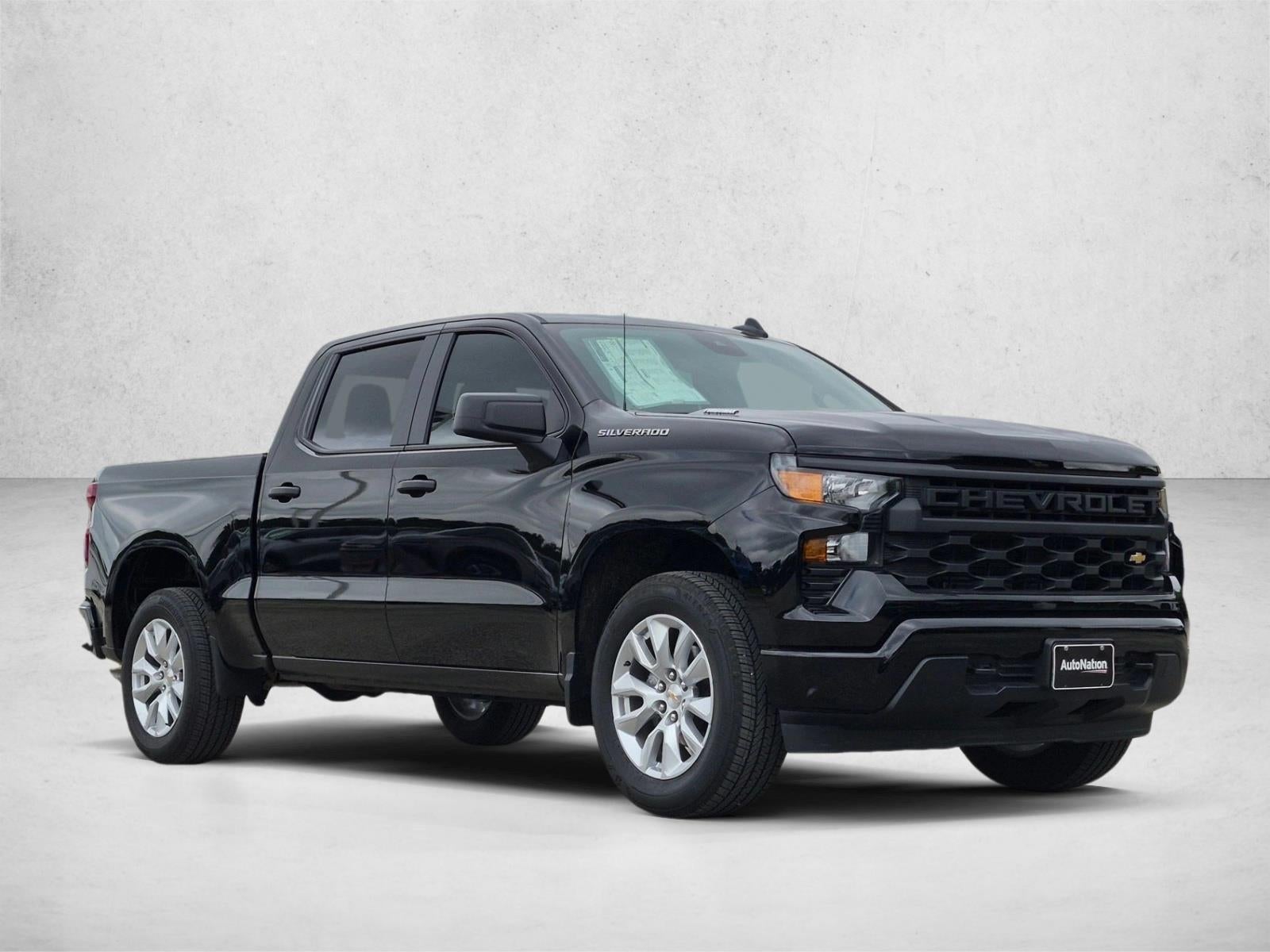 2026 Chevrolet Silverado 1500 Crew Cab Short Box 2-Wheel Drive Custom