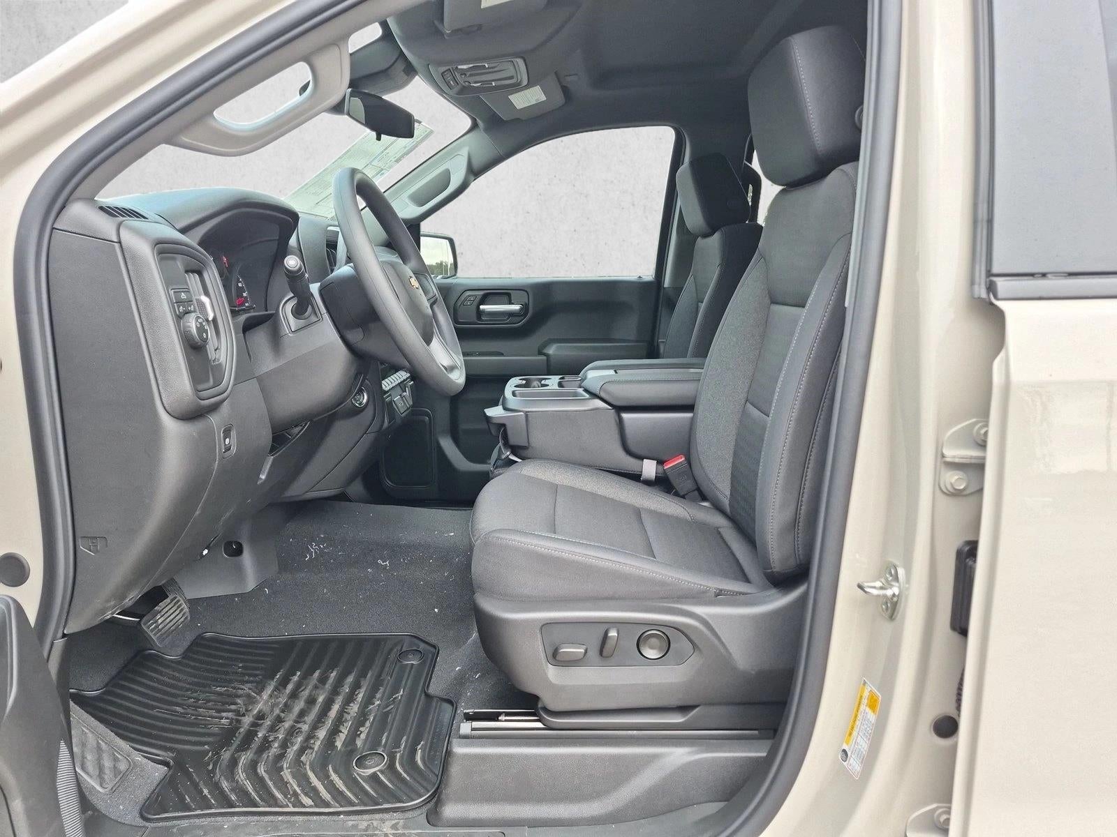2026 Chevrolet Silverado 1500 Crew Cab Short Box 2-Wheel Drive Custom