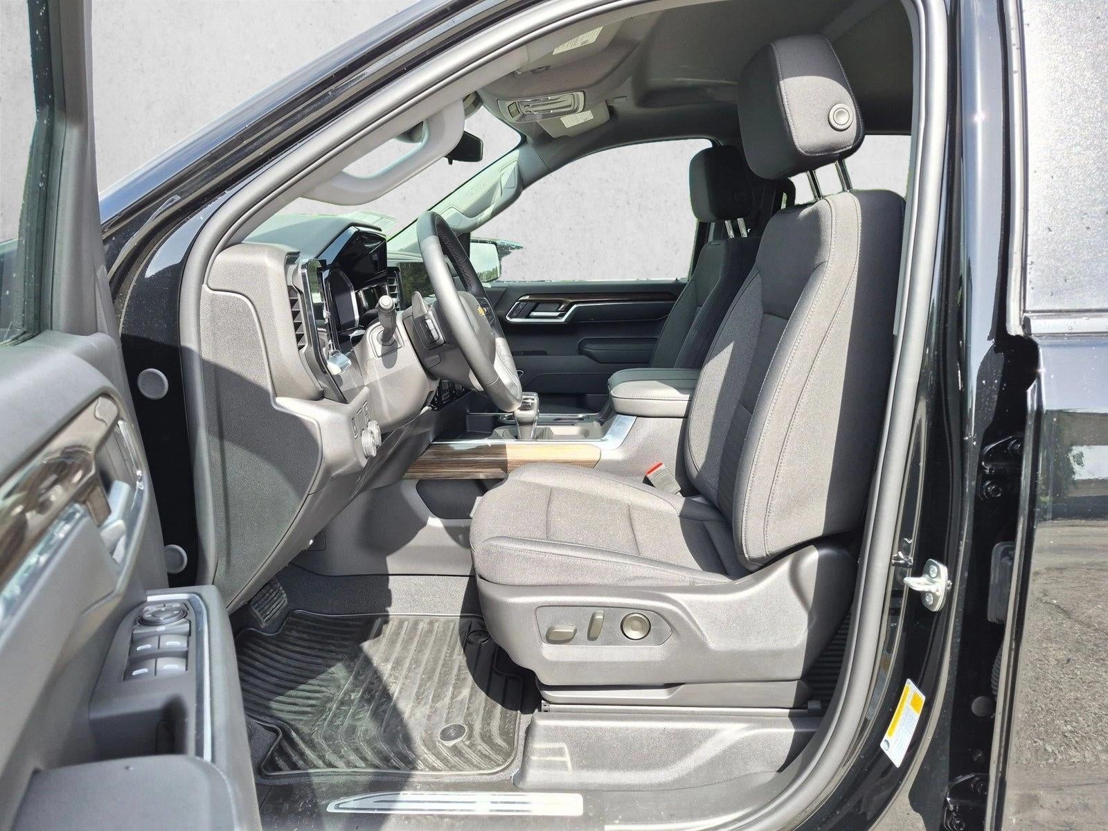 2026 Chevrolet Silverado 1500 Crew Cab Short Box 2-Wheel Drive LT