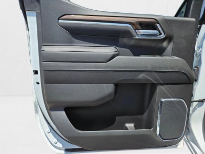 2025 Chevrolet Silverado 1500 Crew Cab Short Box 2-Wheel Drive RST