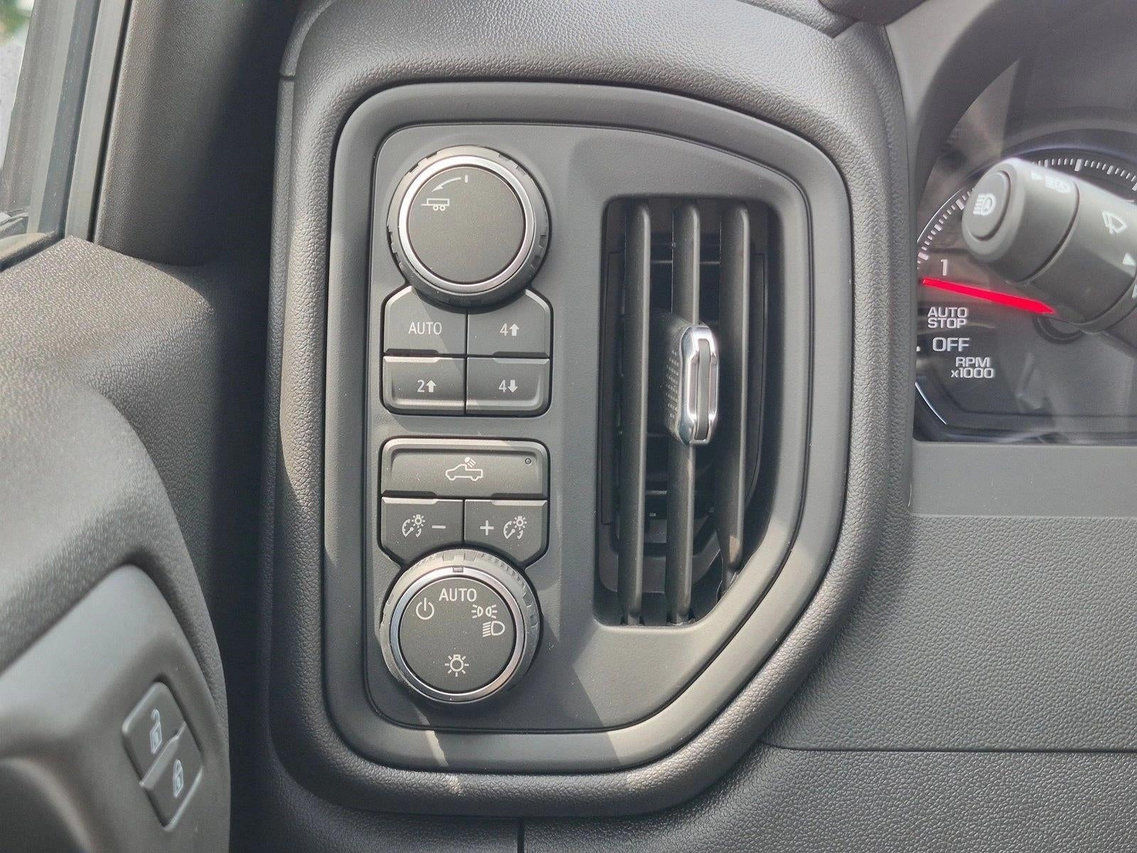 2026 Chevrolet Silverado 1500 Crew Cab Short Box 4-Wheel Drive Custom Trail Boss