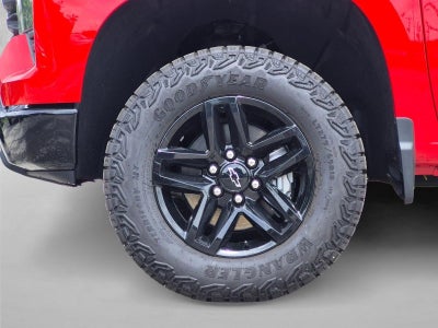 2026 Chevrolet Silverado 1500 Crew Cab Short Box 4-Wheel Drive Custom Trail Boss