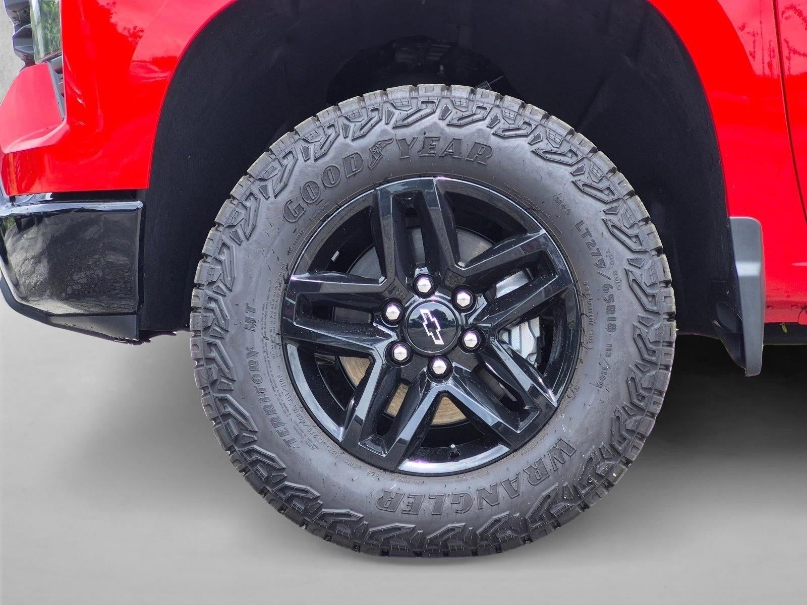 2026 Chevrolet Silverado 1500 Crew Cab Short Box 4-Wheel Drive Custom Trail Boss