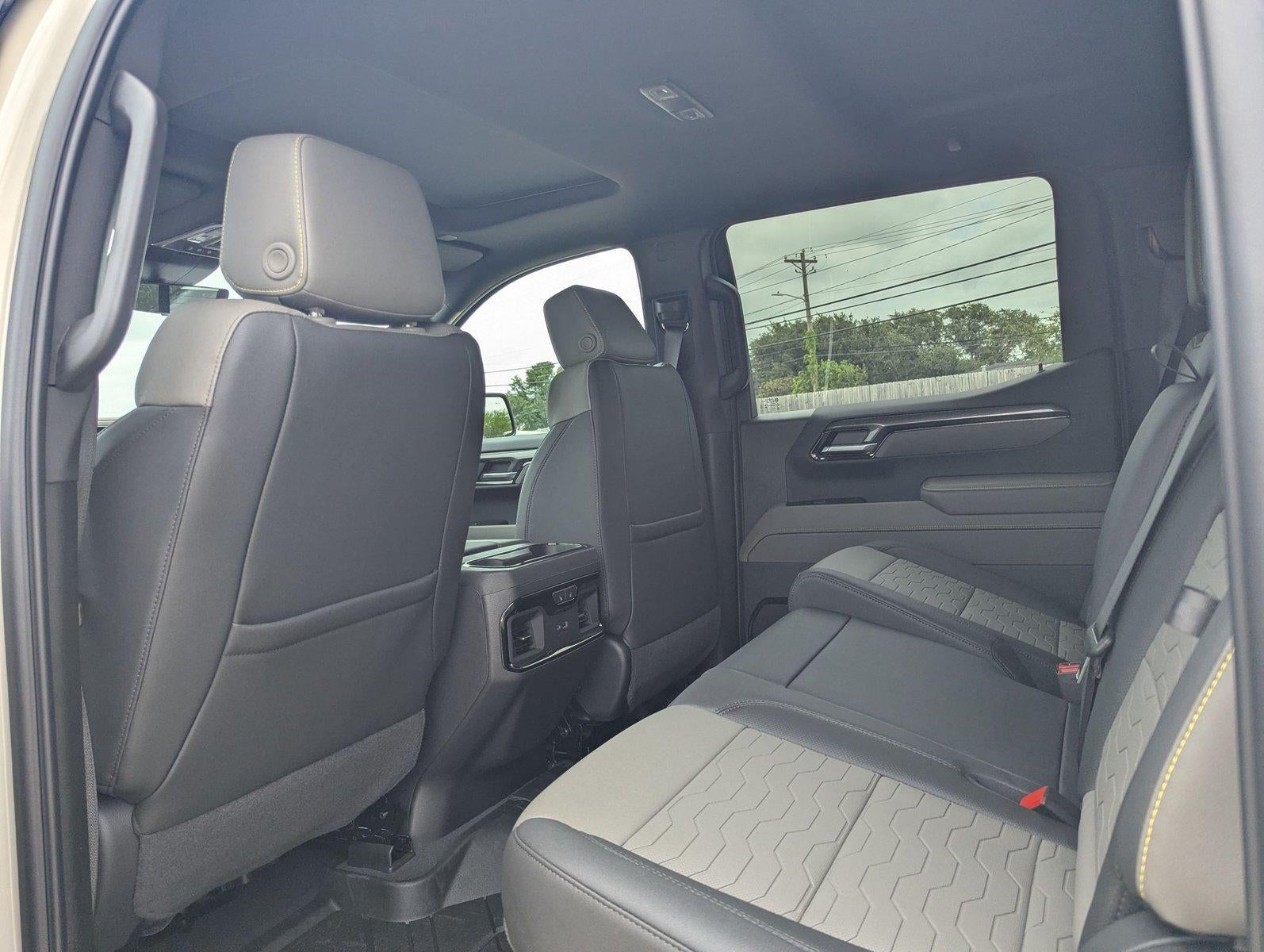 2026 Chevrolet Silverado 1500 Crew Cab Short Box 4-Wheel Drive ZR2