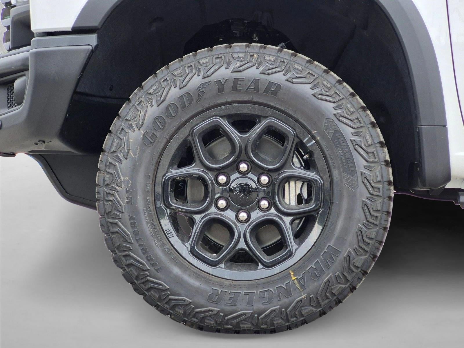 2026 Chevrolet Silverado 1500 Crew Cab Short Box 4-Wheel Drive ZR2