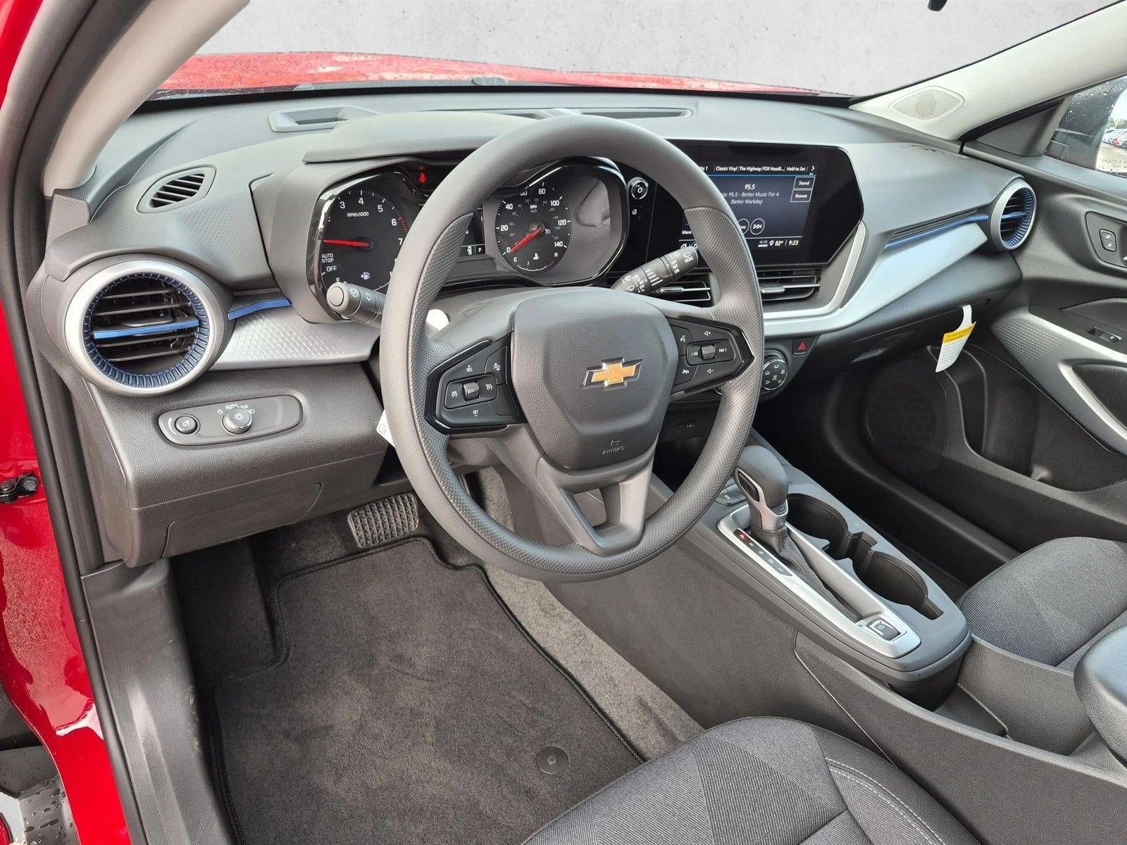 2026 Chevrolet Trax FWD 4dr LS