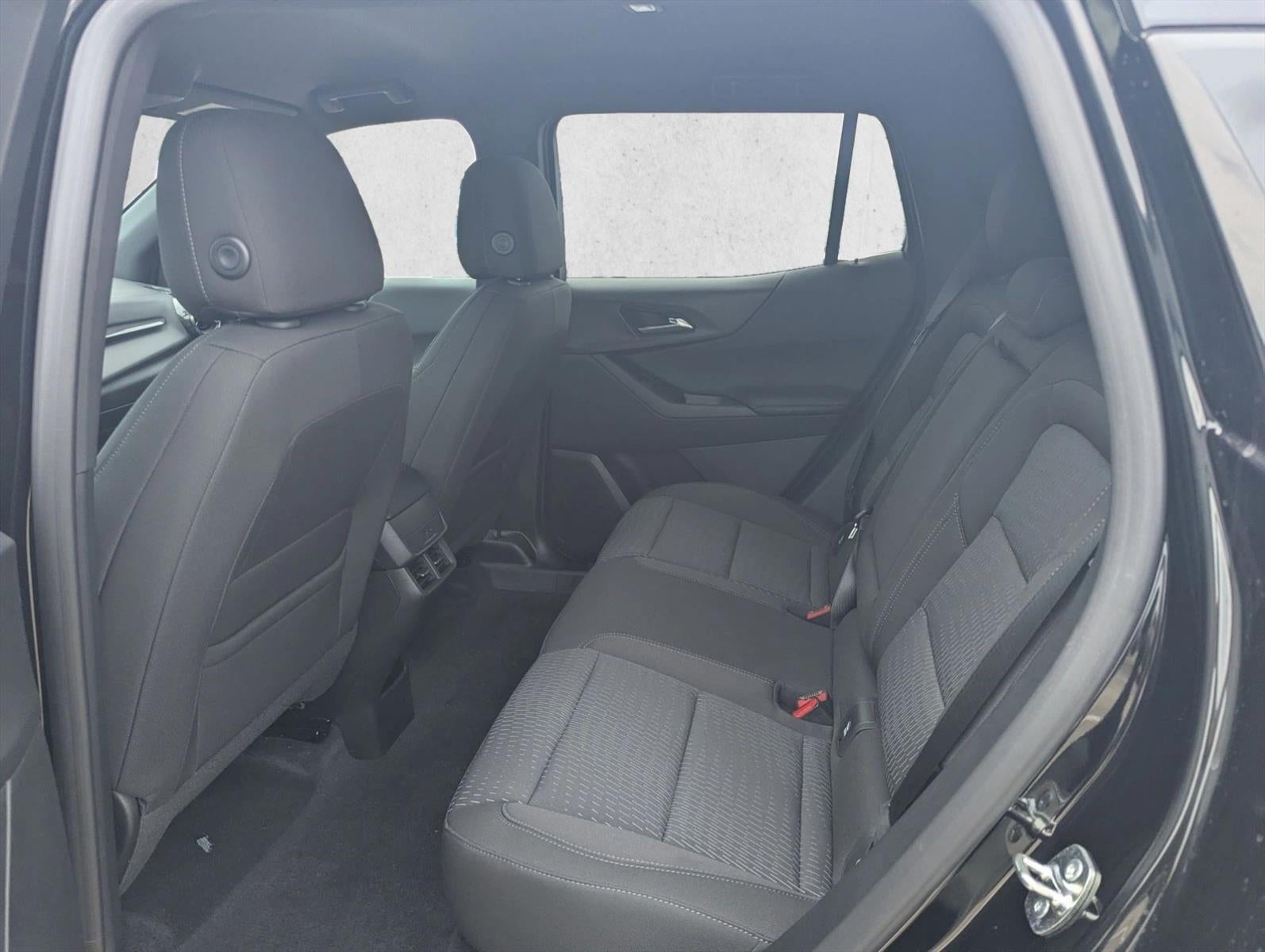 2027 Chevrolet Equinox FWD LT