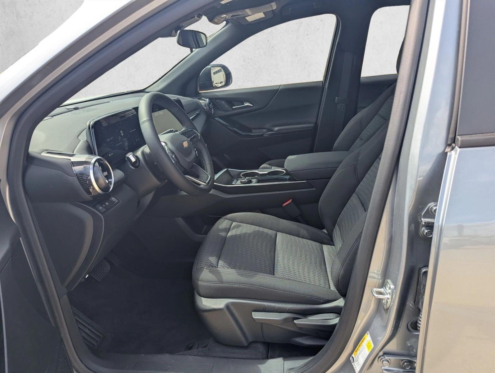 2027 Chevrolet Equinox FWD LT