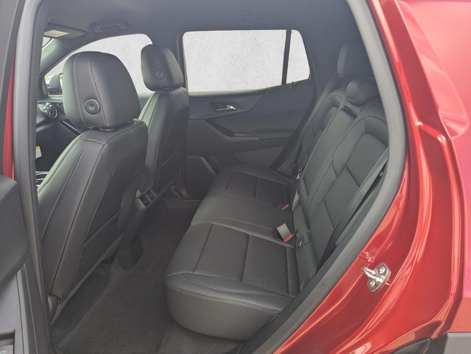 2027 Chevrolet Equinox FWD LT